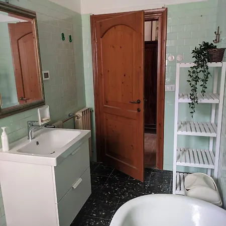 Giardino In Piazza, Casa In Pietra A Διαμέρισμα *